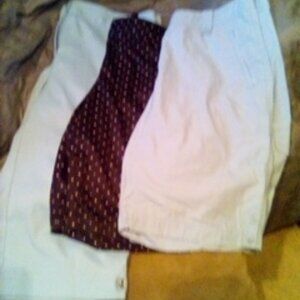 Ex cond izod 3 pr shorts sz 12-14 blue and blk white